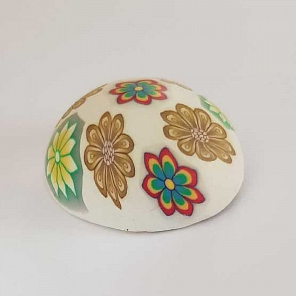 Cabochon p&acirc;te polym&egrave;re 30 mm Fleur Blanc N&deg;02