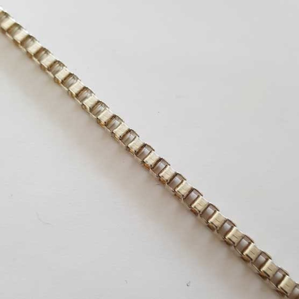 Chaine maille carr&eacute; 4 mm Argent