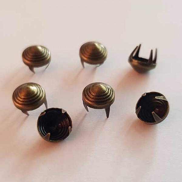 Clous rivet &agrave; griffes Rond 07 mm 20 pi&egrave;ces