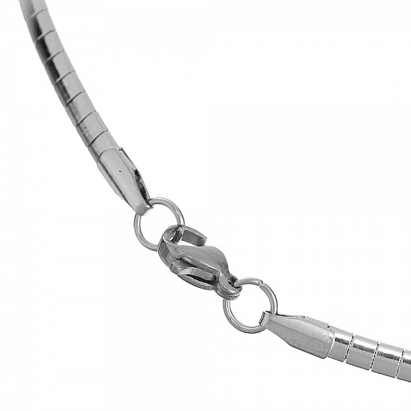 Collier N&deg;10 en acier inoxydable maille rectangle de 45 cm