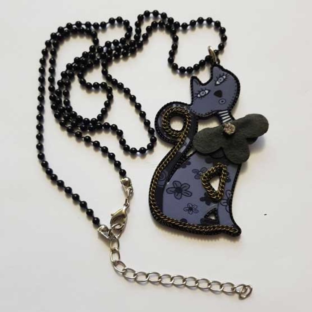 Collier chat N&deg;03