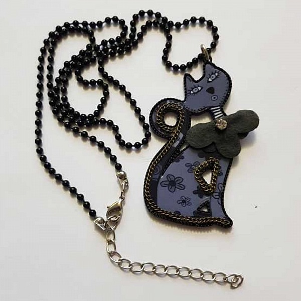 Collier chat N&deg;03