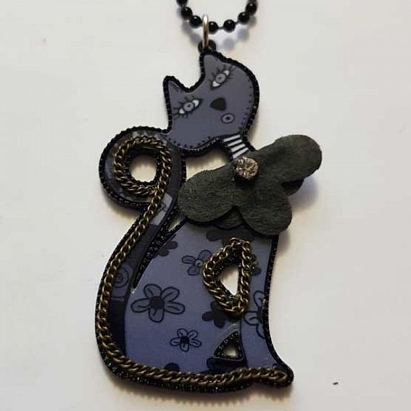 Collier chat N&deg;03