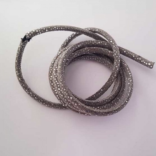 Cordon Rond 6 mm Gris et Petits Pois Argent&eacute; x 1 m 60 .