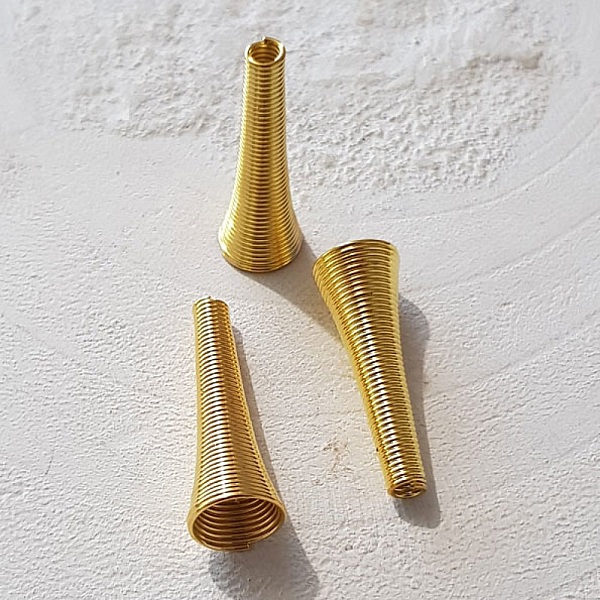 Coupelle C&ocirc;ne calotte Spirale N&deg;01 X 2 Pi&egrave;ces Dor&eacute;.