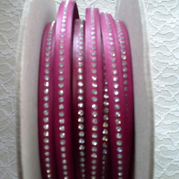 Cuir DD-Fuxia de 10 mm Strass Swarovski par 20 cm