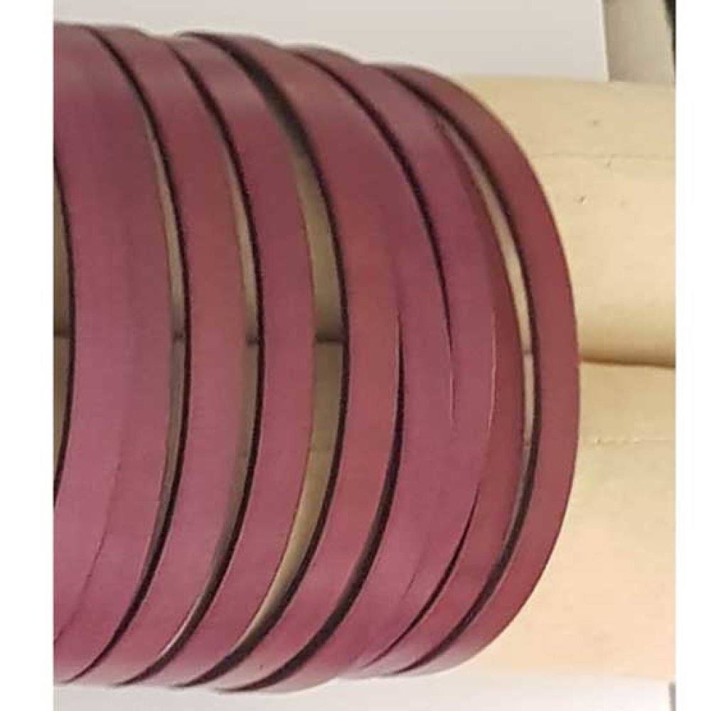 Cuir Plat Veau Prune 10 mm par 20 cm Lisse