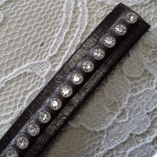 Cuir Testa-Moro de 10 mm Strass Swarovski par 20 cm