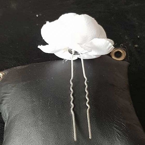 Epingle &agrave; cheveux Blanc mariage N&deg;07