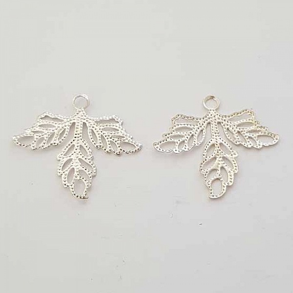 Estampe N&deg;08 Feuille Argent 23 x 25 mm