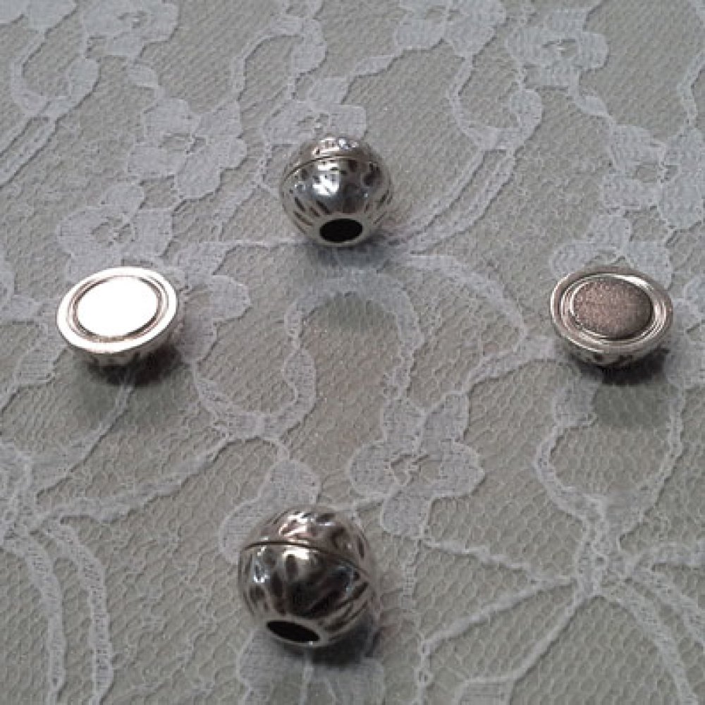 Fermoir aimant&eacute; zamak pour cuir Rond 05 mm