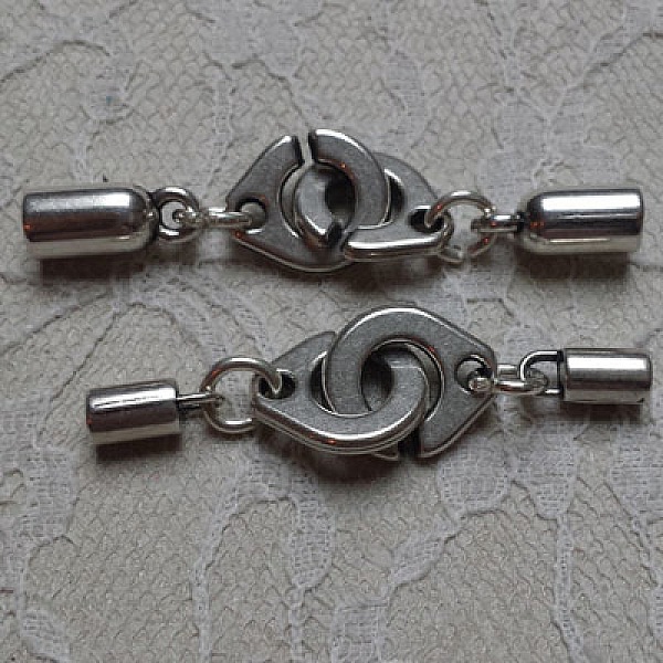 Fermoir menotte rond pour cuir 3 mm en Zamac