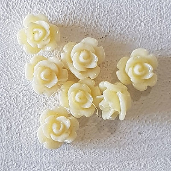 Fleur Synth&eacute;tique 09 mm N&deg;01-02 Ivoire