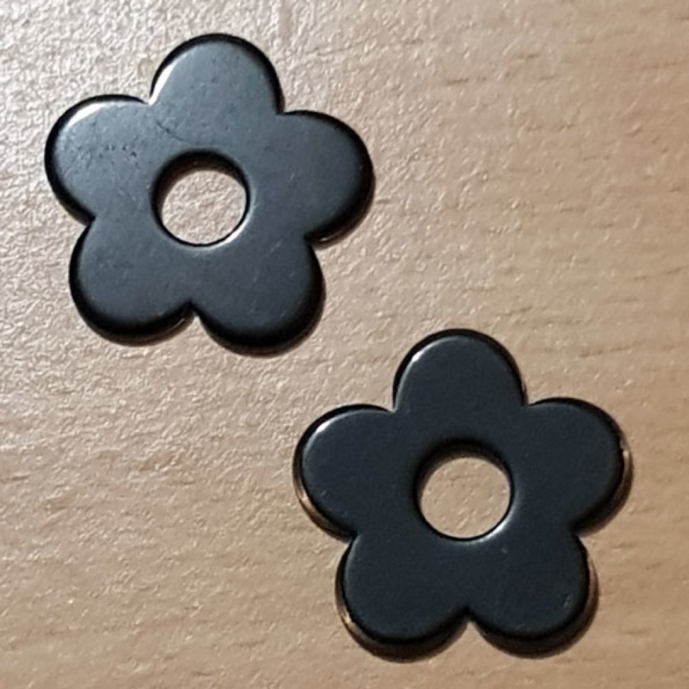 Fleur Synth&eacute;tique 27 mm Noir