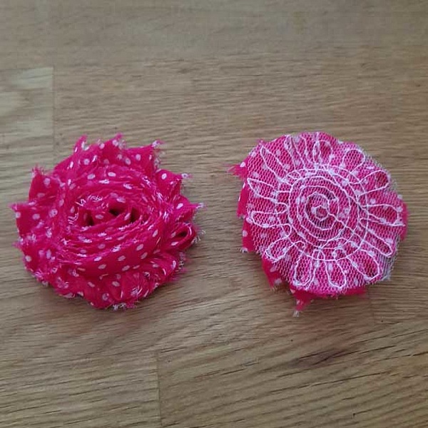 Fleur Tissus effiloch&eacute;e Fantaisie N&deg;46