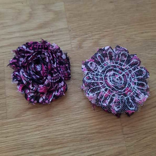 Fleur Tissus effiloch&eacute;e Fantaisie N&deg;49