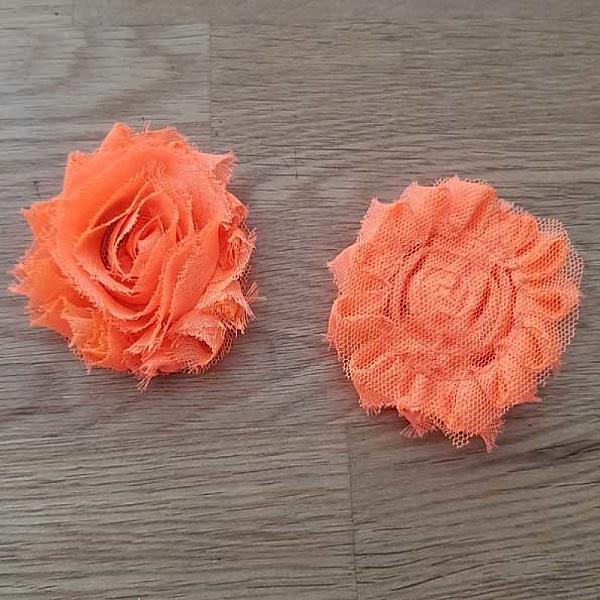 Fleur Tissus effiloch&eacute;e Fantaisie N&deg;54