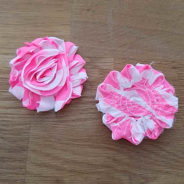 Fleur Tissus effiloch&eacute;e Fantaisie N&deg;72
