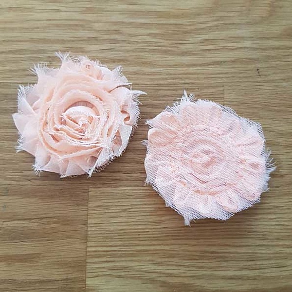 Fleur Tissus effiloch&eacute;e Fantaisie N&deg;18