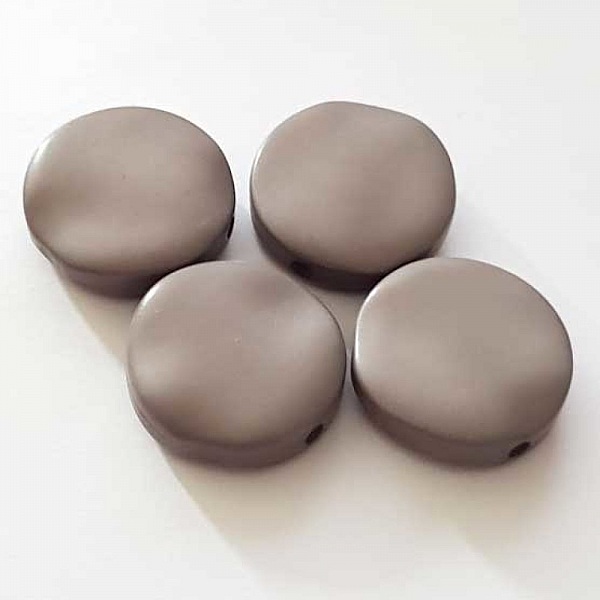 Galet plat r&eacute;sine rond 27 x 8 mm effet cuir Gris Fonc&eacute;