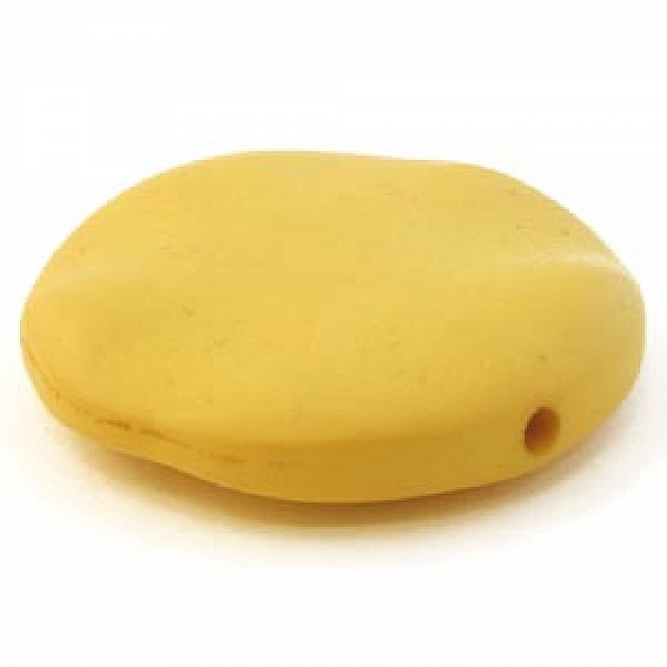 Galet plat r&eacute;sine rond 27 x 8 mm effet cuir Jaune