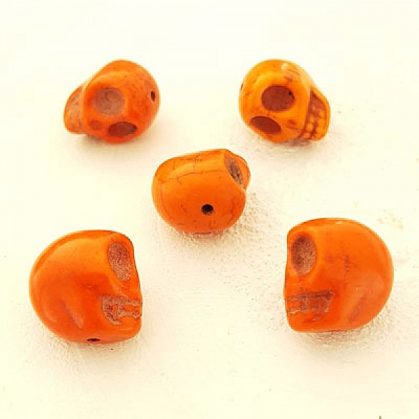 Lot 04 T&ecirc;tes de mort en Howlite teint&eacute;s 18 mm