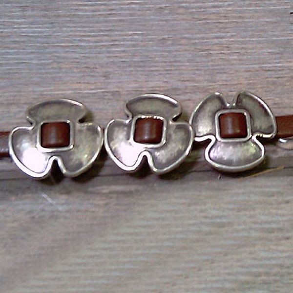 Passant 06 mm en Zamak N&deg;04 Argent