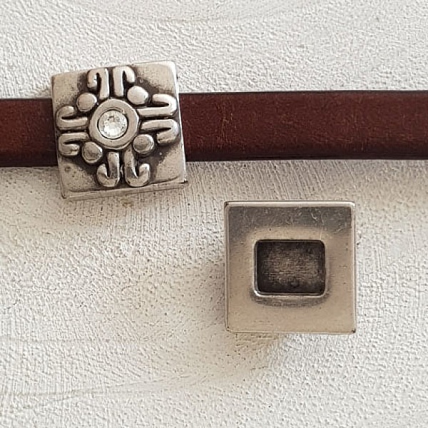 Passant 13 mm en Zamak N&deg;17 Argent