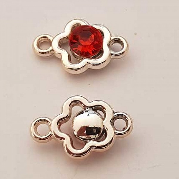 Pendentif en plastique et strass acrylique fleur entre deux N&deg;02 rouge