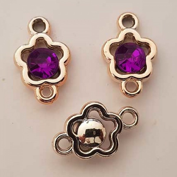Pendentif en plastique et strass acrylique fleur entre deux N&deg;02 violet