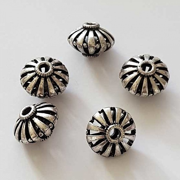 Perle divers en m&eacute;tal argent&eacute; 026 argent