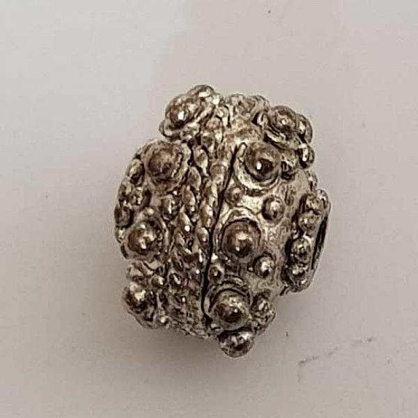 Perle divers en m&eacute;tal argent&eacute; 004 Argent