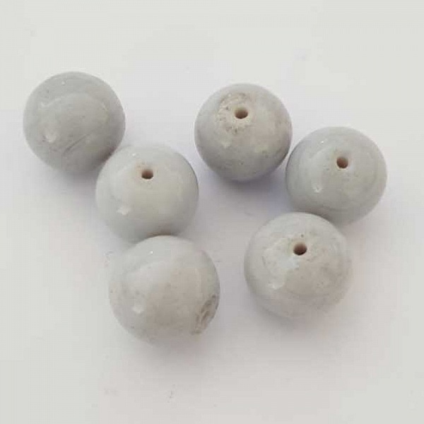 Perle ronde c&eacute;ramique gris clair 12 mm N&deg;15