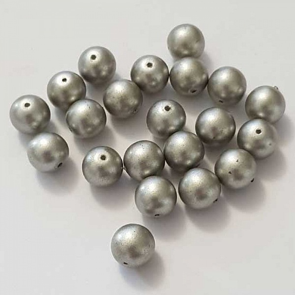 Perle ronde verre effet nacr&eacute; argent&eacute; 10 mm N&deg;01