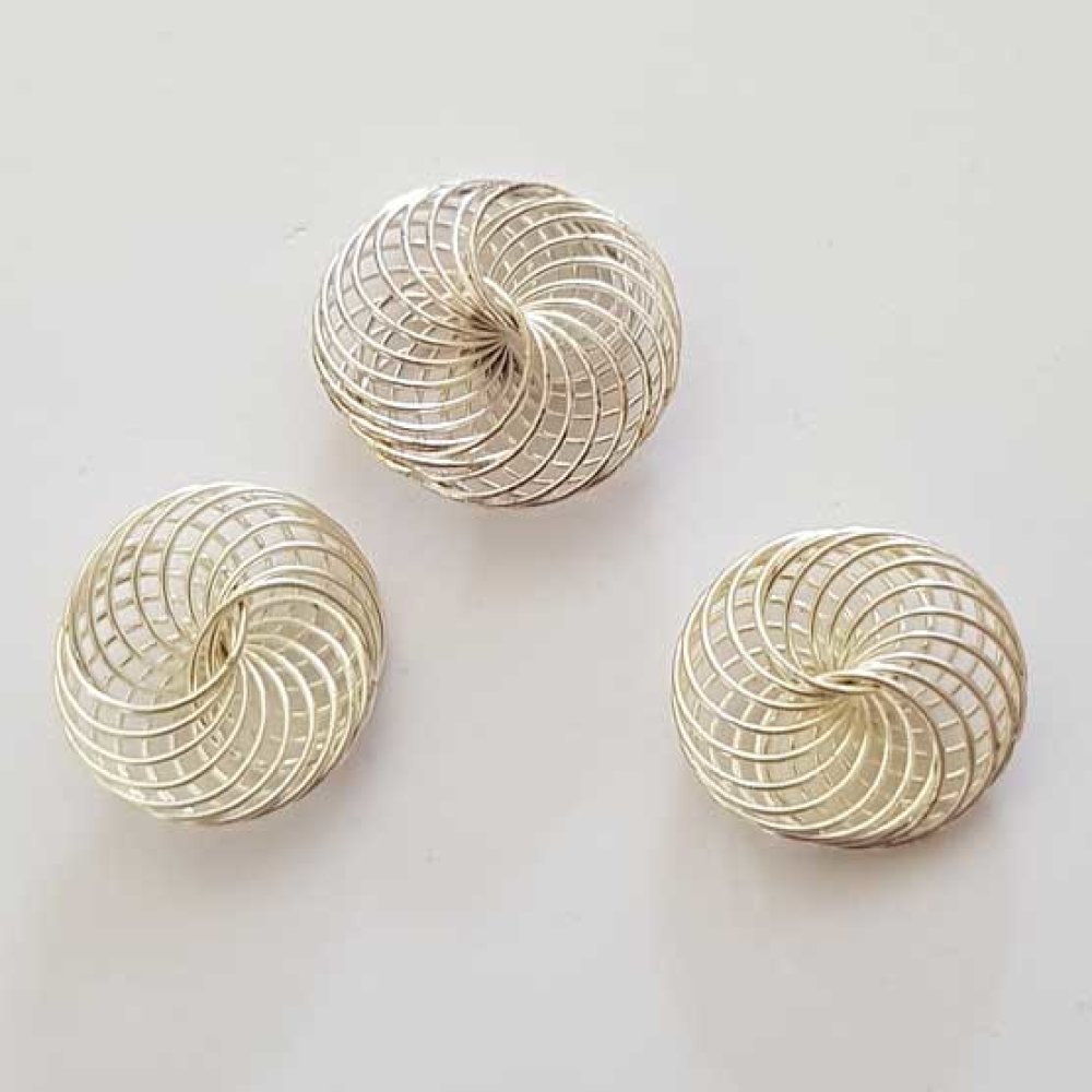 Perle spiral fleur 18 mm Argent N&deg;03