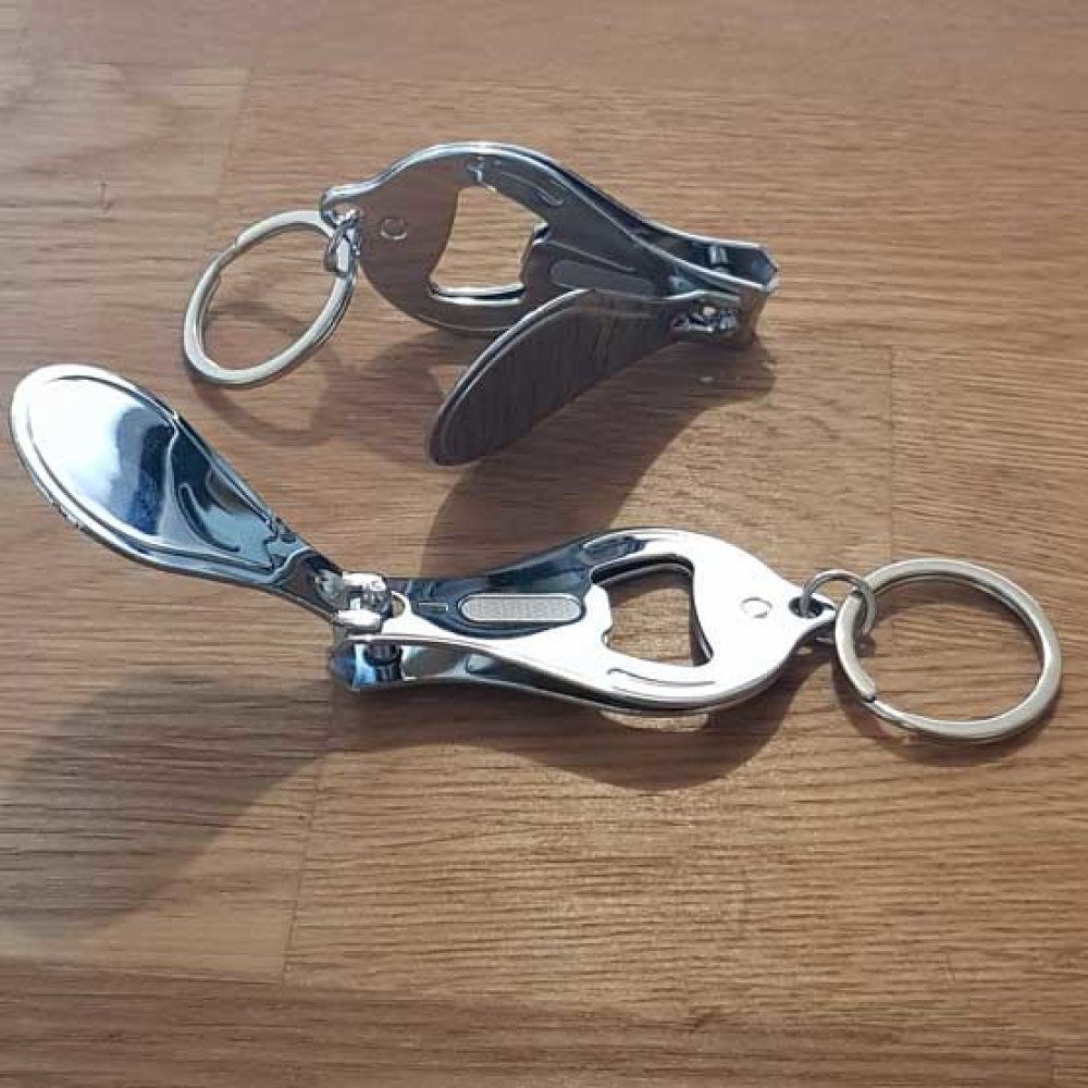 Porte cl&eacute; d&eacute;capsuleur - coupe ongles N&deg;01 x 10 pi&egrave;ces