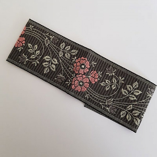 Ruban Fantaisie N&deg;001 par 22 cm.