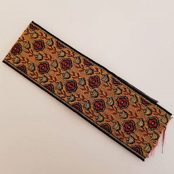 Ruban Fantaisie N&deg;012 par 22 cm.