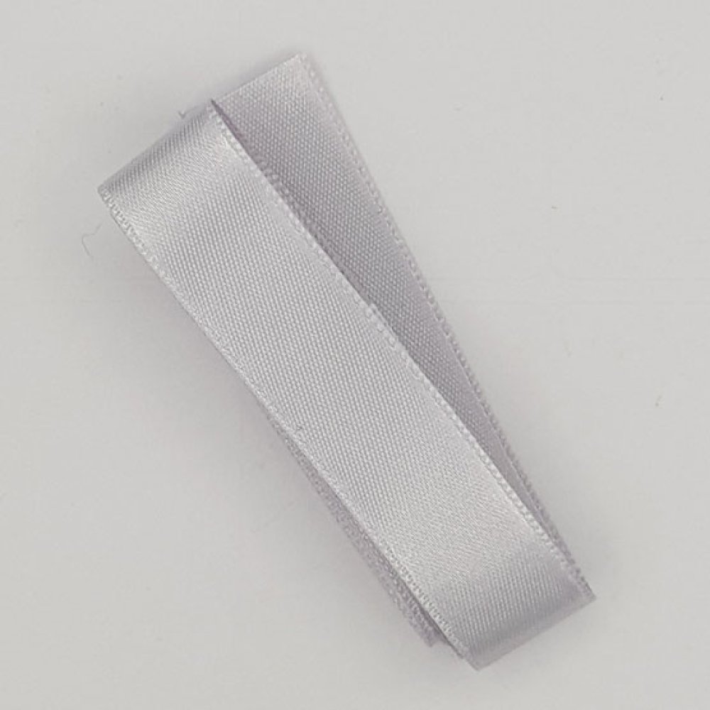 Ruban satin Gris Clair double face de 16 mm x 1 m&egrave;tre