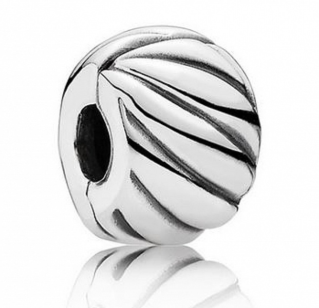 Stopper pour bracelet en argent 925 strié.