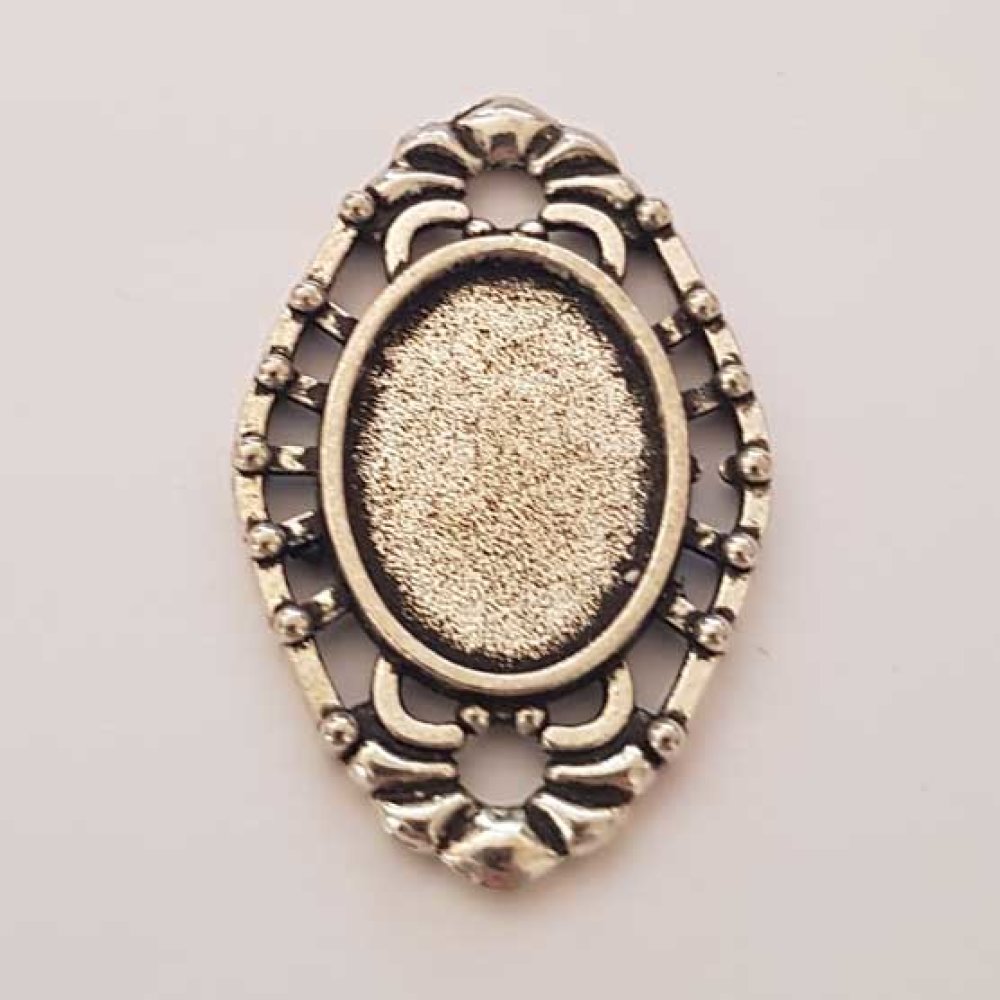 Support cabochon Ovale de 13 X 18 mm Argent Vieilli N&deg;01