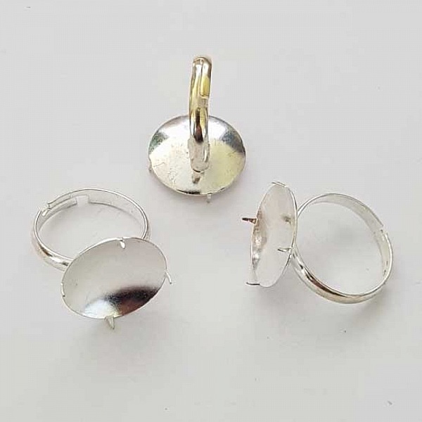 Support de bague r&eacute;glable avec plateau 4 griffes argent&eacute; N&deg;01