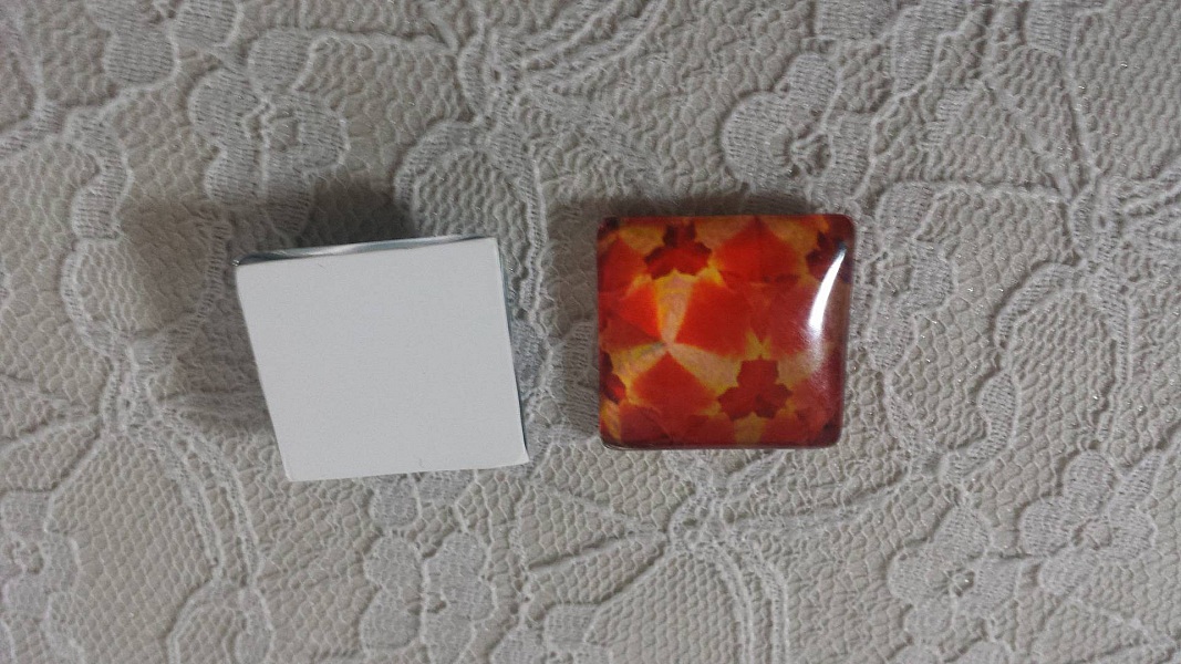 cabochon carr&eacute; en verre 25mm 025 