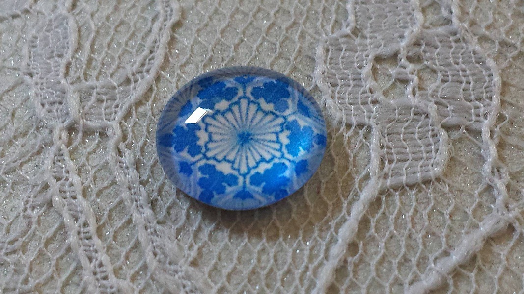 cabochon rond en verre 12mm fleur bleu 031 