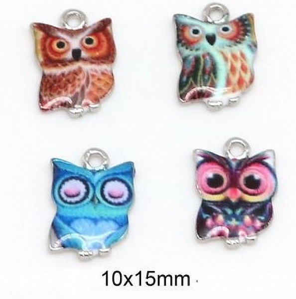 lot de 4 breloques chouettes N&deg;07 &eacute;maill&eacute;s.