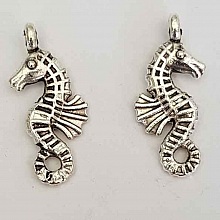Breloque Hippocampe N&deg;02