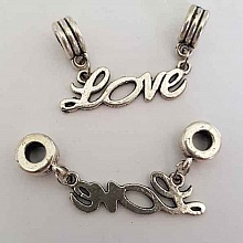 Breloque Love N&deg;01