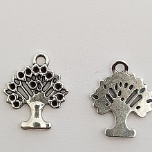 Breloque Arbre N&deg;01