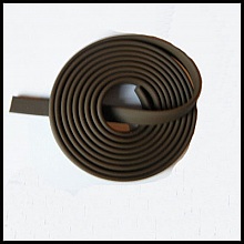 1 m&egrave;tre cordon Pvc Plat 5.8 x 1.9 mm Brun