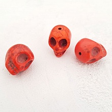 Lot 07 T&ecirc;tes de mort en Howlite teint&eacute;s 18 mm
